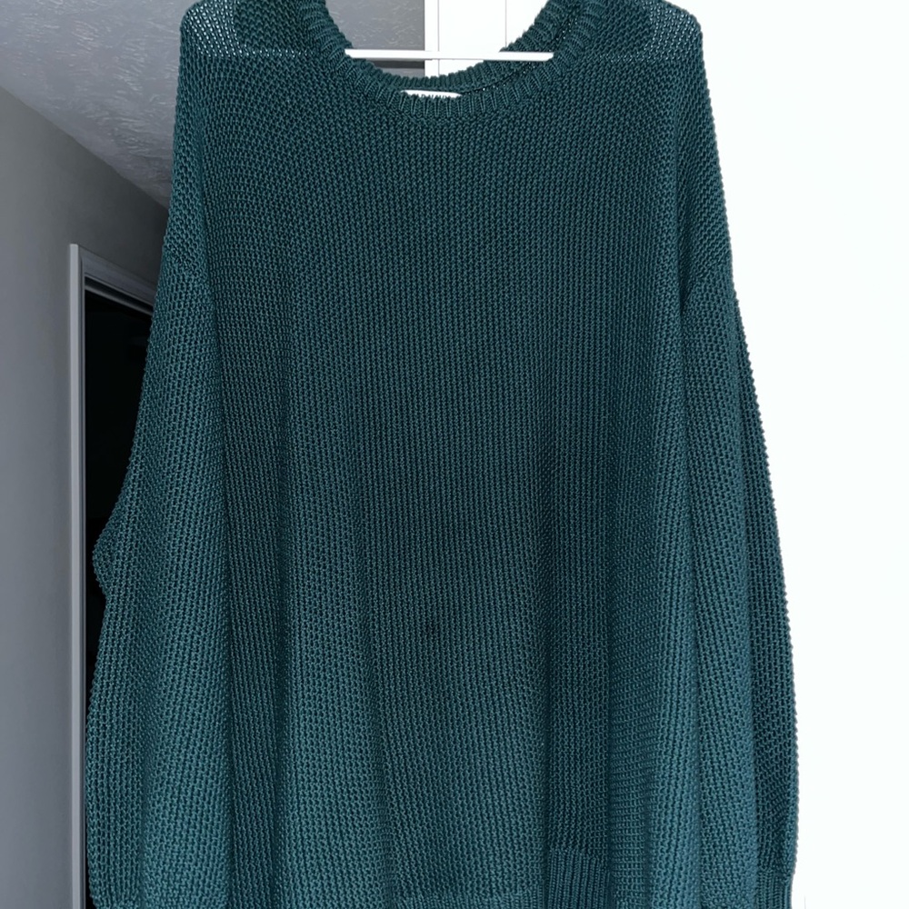 Old Navy Sweater